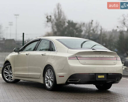 Бежевий Лінкольн MKZ, об'ємом двигуна 2 л та пробігом 190 тис. км за 13450 $, фото 14 на Automoto.ua