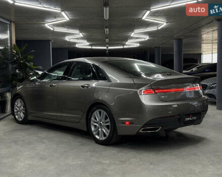 Бежевый Линкольн МКЗ, объемом двигателя 2 л и пробегом 172 тыс. км за 9100 $, фото 10 на Automoto.ua