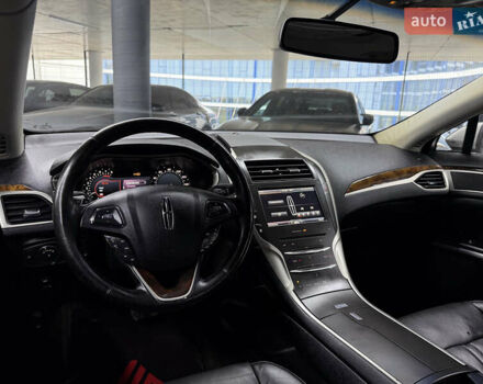 Бежевый Линкольн МКЗ, объемом двигателя 2 л и пробегом 172 тыс. км за 9100 $, фото 24 на Automoto.ua