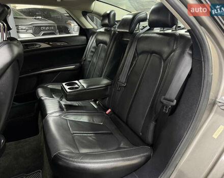 Бежевый Линкольн МКЗ, объемом двигателя 2 л и пробегом 172 тыс. км за 9100 $, фото 21 на Automoto.ua