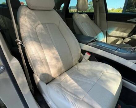 Бежевый Линкольн МКЗ, объемом двигателя 2 л и пробегом 112 тыс. км за 14700 $, фото 38 на Automoto.ua