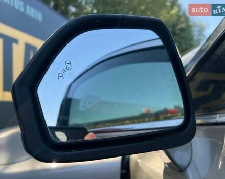 Бежевый Линкольн МКЗ, объемом двигателя 2 л и пробегом 112 тыс. км за 14700 $, фото 4 на Automoto.ua