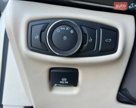 Бежевый Линкольн МКЗ, объемом двигателя 2 л и пробегом 112 тыс. км за 14700 $, фото 19 на Automoto.ua