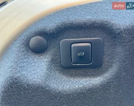 Бежевый Линкольн МКЗ, объемом двигателя 2 л и пробегом 112 тыс. км за 14700 $, фото 13 на Automoto.ua