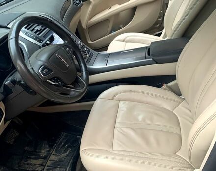 Бежевий Лінкольн MKZ, об'ємом двигуна 2 л та пробігом 115 тис. км за 14000 $, фото 2 на Automoto.ua