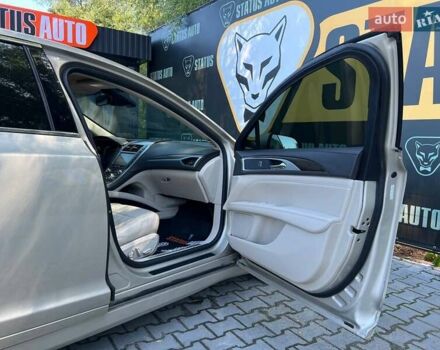 Бежевый Линкольн МКЗ, объемом двигателя 2 л и пробегом 112 тыс. км за 14700 $, фото 37 на Automoto.ua