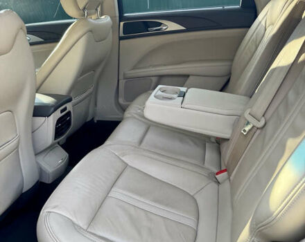 Бежевый Линкольн МКЗ, объемом двигателя 2 л и пробегом 110 тыс. км за 13500 $, фото 19 на Automoto.ua