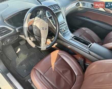 Бежевый Линкольн МКЗ, объемом двигателя 3 л и пробегом 123 тыс. км за 19000 $, фото 7 на Automoto.ua