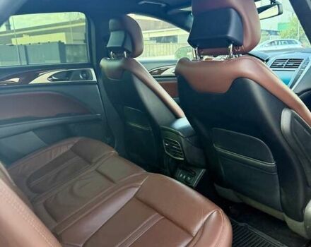 Бежевый Линкольн МКЗ, объемом двигателя 3 л и пробегом 123 тыс. км за 19000 $, фото 9 на Automoto.ua