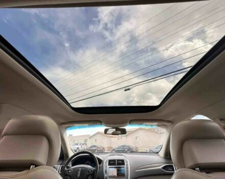 Бежевый Линкольн МКЗ, объемом двигателя 2 л и пробегом 30 тыс. км за 9000 $, фото 9 на Automoto.ua