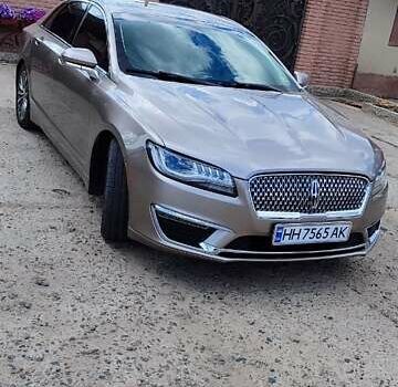 Бежевий Лінкольн MKZ, об'ємом двигуна 2 л та пробігом 107 тис. км за 21000 $, фото 13 на Automoto.ua