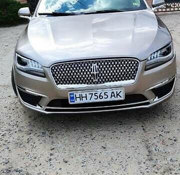 Бежевий Лінкольн MKZ, об'ємом двигуна 2 л та пробігом 107 тис. км за 21000 $, фото 14 на Automoto.ua