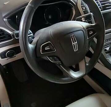 Бежевий Лінкольн MKZ, об'ємом двигуна 2 л та пробігом 107 тис. км за 21000 $, фото 16 на Automoto.ua