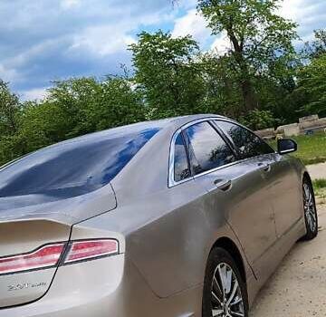 Бежевий Лінкольн MKZ, об'ємом двигуна 2 л та пробігом 107 тис. км за 21000 $, фото 8 на Automoto.ua