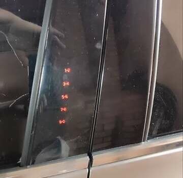 Бежевий Лінкольн MKZ, об'ємом двигуна 2 л та пробігом 107 тис. км за 21000 $, фото 28 на Automoto.ua