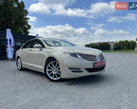 Бежевий Лінкольн MKZ, об'ємом двигуна 2 л та пробігом 116 тис. км за 12900 $, фото 1 на Automoto.ua