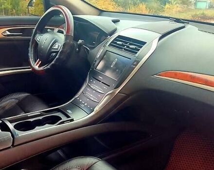 Чорний Лінкольн MKZ, об'ємом двигуна 2 л та пробігом 232 тис. км за 11000 $, фото 1 на Automoto.ua