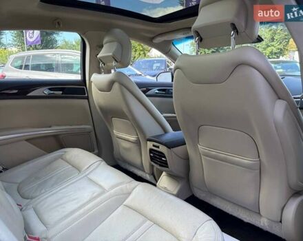 Чорний Лінкольн MKZ, об'ємом двигуна 2 л та пробігом 115 тис. км за 14500 $, фото 37 на Automoto.ua
