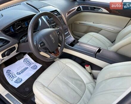 Чорний Лінкольн MKZ, об'ємом двигуна 2 л та пробігом 115 тис. км за 14500 $, фото 10 на Automoto.ua