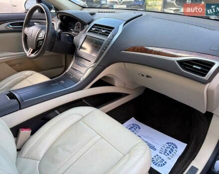 Чорний Лінкольн MKZ, об'ємом двигуна 2 л та пробігом 115 тис. км за 14500 $, фото 39 на Automoto.ua