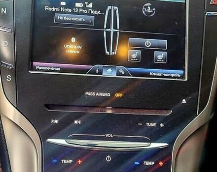 Чорний Лінкольн MKZ, об'ємом двигуна 2 л та пробігом 232 тис. км за 11000 $, фото 3 на Automoto.ua