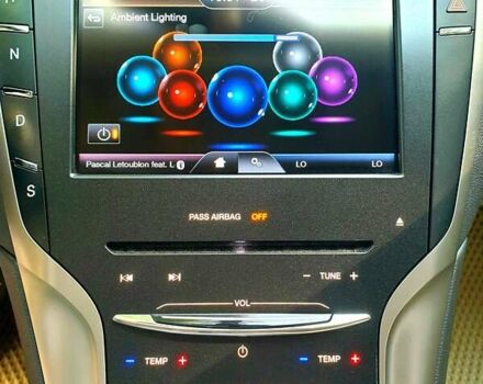 Чорний Лінкольн MKZ, об'ємом двигуна 2 л та пробігом 250 тис. км за 12000 $, фото 15 на Automoto.ua