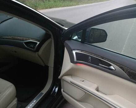 Черный Линкольн МКЗ, объемом двигателя 2 л и пробегом 242 тыс. км за 12800 $, фото 18 на Automoto.ua