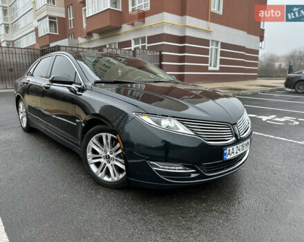 Черный Линкольн МКЗ, объемом двигателя 2 л и пробегом 209 тыс. км за 10000 $, фото 2 на Automoto.ua