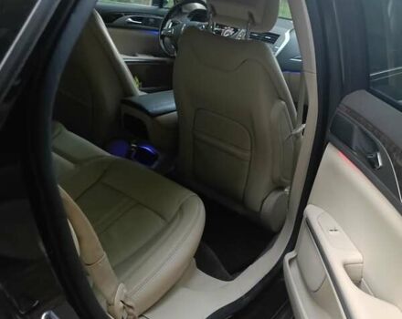 Черный Линкольн МКЗ, объемом двигателя 2 л и пробегом 242 тыс. км за 12800 $, фото 16 на Automoto.ua