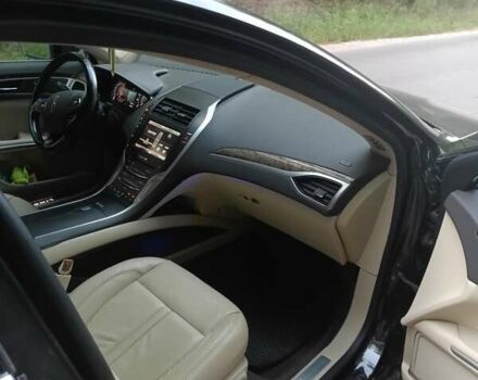 Черный Линкольн МКЗ, объемом двигателя 2 л и пробегом 242 тыс. км за 12800 $, фото 17 на Automoto.ua