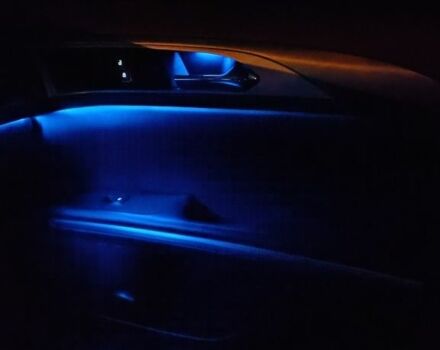 Черный Линкольн МКЗ, объемом двигателя 2 л и пробегом 162 тыс. км за 11000 $, фото 22 на Automoto.ua