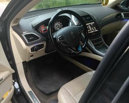 Черный Линкольн МКЗ, объемом двигателя 2 л и пробегом 242 тыс. км за 12800 $, фото 23 на Automoto.ua