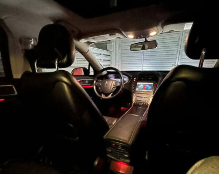 Чорний Лінкольн MKZ, об'ємом двигуна 2 л та пробігом 221 тис. км за 11800 $, фото 21 на Automoto.ua