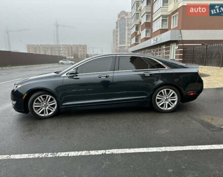 Черный Линкольн МКЗ, объемом двигателя 2 л и пробегом 209 тыс. км за 10000 $, фото 12 на Automoto.ua