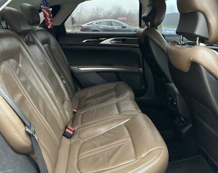 Черный Линкольн МКЗ, объемом двигателя 2 л и пробегом 209 тыс. км за 10000 $, фото 20 на Automoto.ua