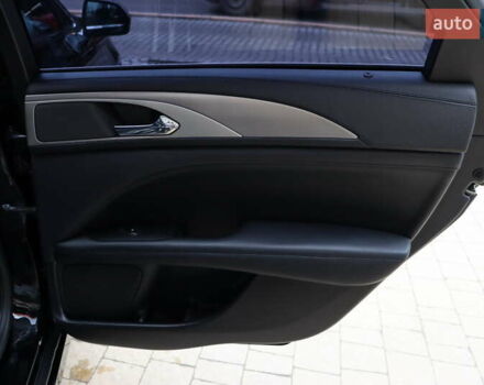 Черный Линкольн МКЗ, объемом двигателя 2 л и пробегом 152 тыс. км за 14900 $, фото 40 на Automoto.ua