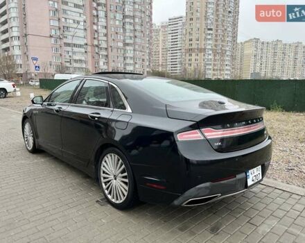 Черный Линкольн МКЗ, объемом двигателя 2 л и пробегом 190 тыс. км за 13500 $, фото 5 на Automoto.ua