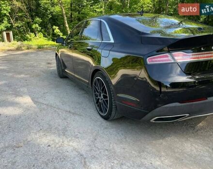 Черный Линкольн МКЗ, объемом двигателя 3 л и пробегом 185 тыс. км за 11900 $, фото 5 на Automoto.ua