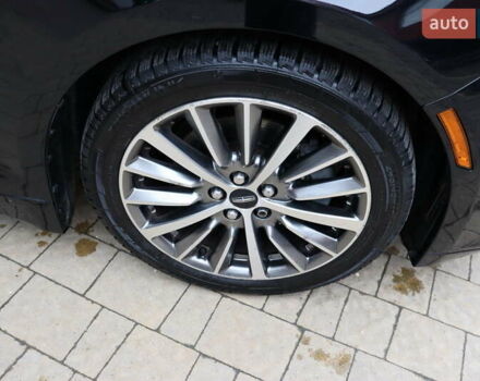 Черный Линкольн МКЗ, объемом двигателя 2 л и пробегом 152 тыс. км за 14900 $, фото 3 на Automoto.ua