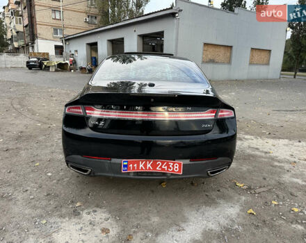 Черный Линкольн МКЗ, объемом двигателя 0 л и пробегом 180 тыс. км за 9400 $, фото 4 на Automoto.ua