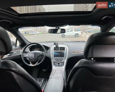 Черный Линкольн МКЗ, объемом двигателя 2 л и пробегом 190 тыс. км за 13500 $, фото 13 на Automoto.ua