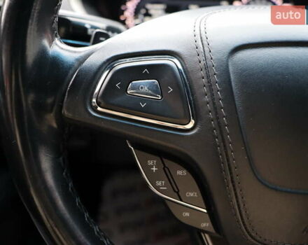 Черный Линкольн МКЗ, объемом двигателя 2 л и пробегом 152 тыс. км за 14900 $, фото 20 на Automoto.ua