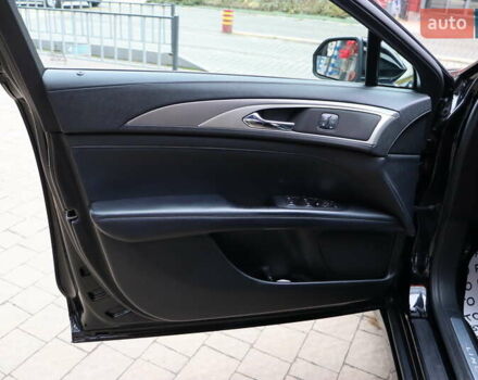 Черный Линкольн МКЗ, объемом двигателя 2 л и пробегом 152 тыс. км за 14900 $, фото 16 на Automoto.ua