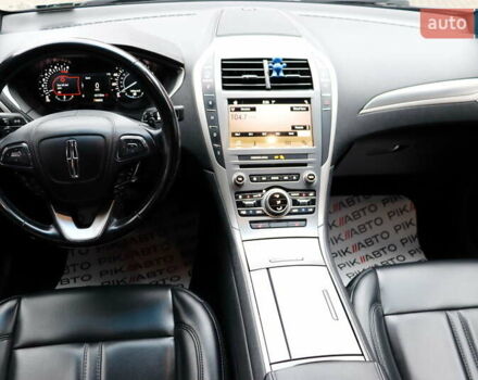 Черный Линкольн МКЗ, объемом двигателя 2 л и пробегом 152 тыс. км за 14900 $, фото 34 на Automoto.ua