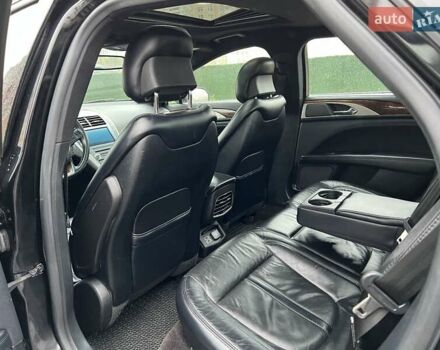 Черный Линкольн МКЗ, объемом двигателя 2 л и пробегом 190 тыс. км за 13500 $, фото 26 на Automoto.ua