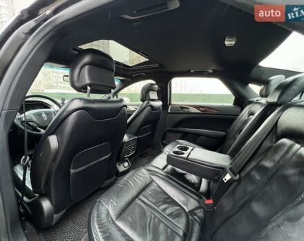 Черный Линкольн МКЗ, объемом двигателя 2 л и пробегом 190 тыс. км за 13500 $, фото 10 на Automoto.ua