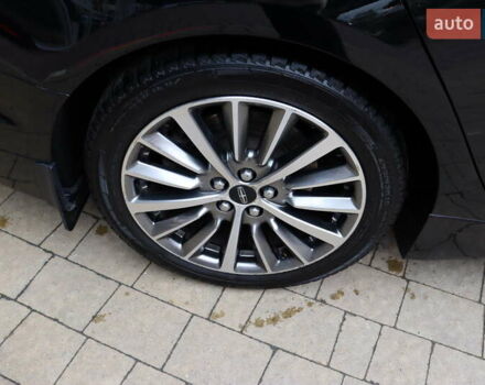 Черный Линкольн МКЗ, объемом двигателя 2 л и пробегом 152 тыс. км за 14900 $, фото 4 на Automoto.ua