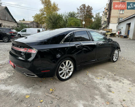 Черный Линкольн МКЗ, объемом двигателя 0 л и пробегом 180 тыс. км за 9400 $, фото 3 на Automoto.ua