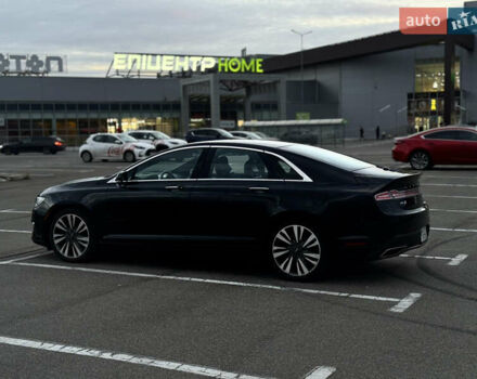 Черный Линкольн МКЗ, объемом двигателя 2 л и пробегом 323 тыс. км за 15900 $, фото 2 на Automoto.ua
