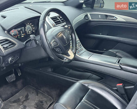 Чорний Лінкольн MKZ, об'ємом двигуна 2 л та пробігом 175 тис. км за 14500 $, фото 16 на Automoto.ua